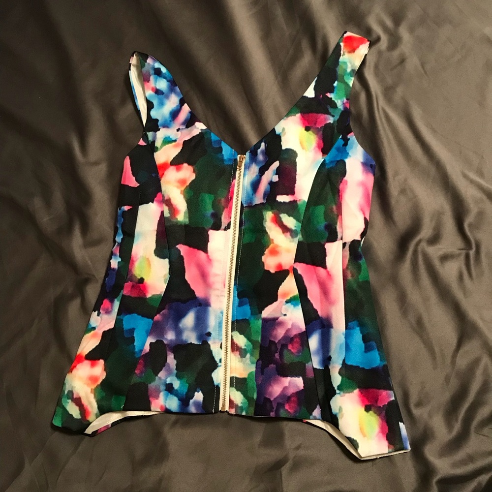 Multicolor structured top - Picture 2 of 4